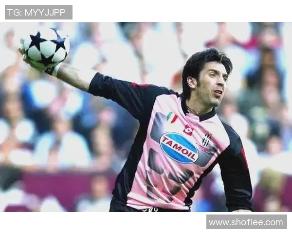 1983年足球明星的辉煌岁月与传奇故事回顾